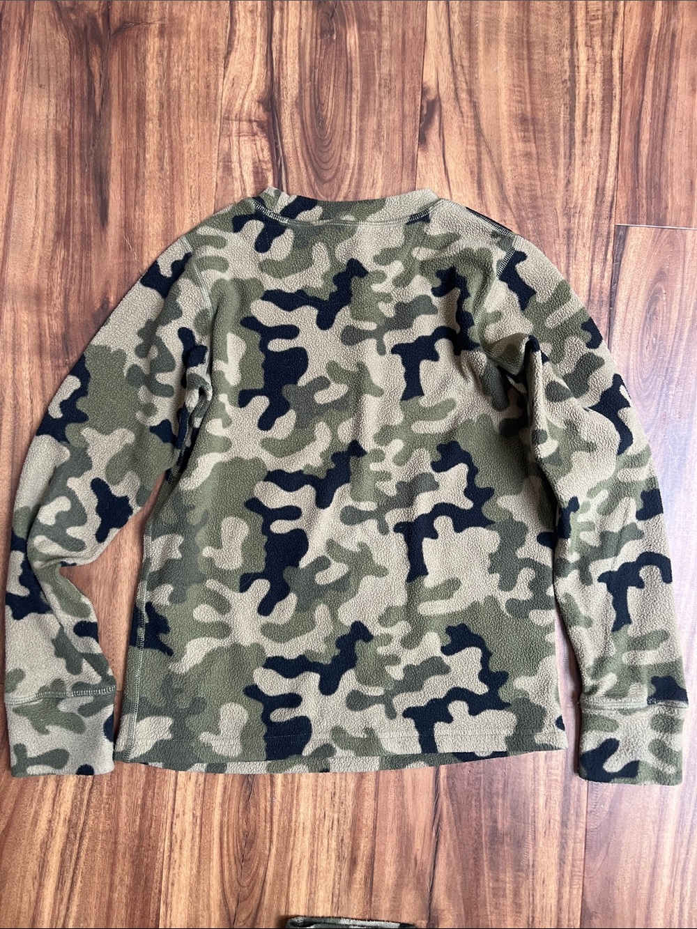 BURTON Camo Fleece Top and Pant Set - Picture 5 of 8